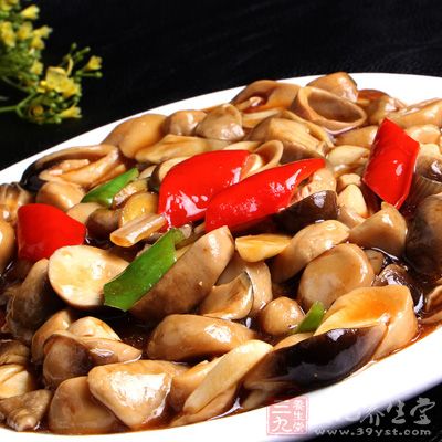 蚝油草菇的制作方法