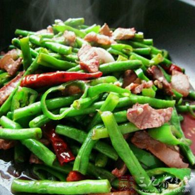 也是保持豆角顏色鮮綠的方法之一 也是保持豆角顏色鮮綠的方法之一9d21403eab8bb9c5be8d117249