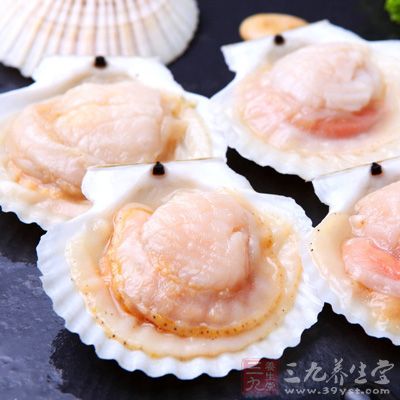 扇貝適宜膚色沒有光華，失去紅潤、手腳冰冷的人群