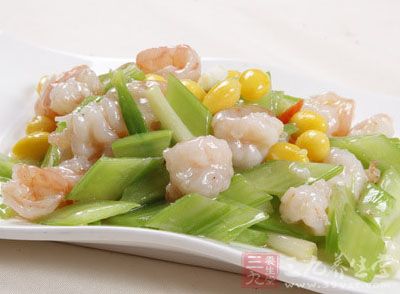 蝦仁，因其口感清淡爽口，肉質鮮美