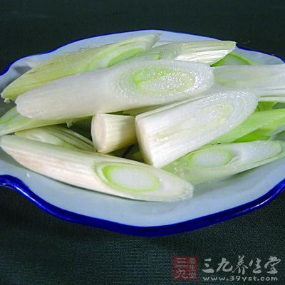大蔥可降低壞膽固醇的堆積