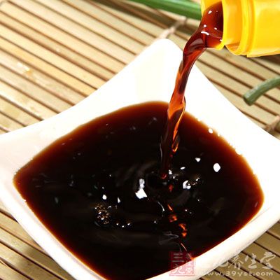 淋上陳醋撒上白糖拌勻即可 淋上陳醋撒上白糖拌勻即可