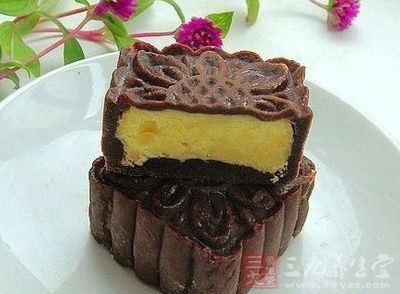 巧克力綠豆沙月餅的做法