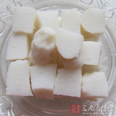 山藥去皮切小塊