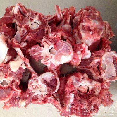 原料：羊蠍子1000克