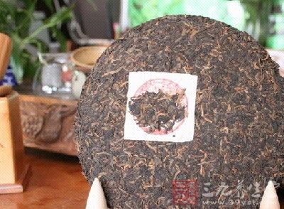 普洱茶餅是人們喜愛吃的食物之一,普洱茶餅味道鮮美 普洱茶餅是人們喜愛吃的食物之一,普洱茶餅味道鮮美