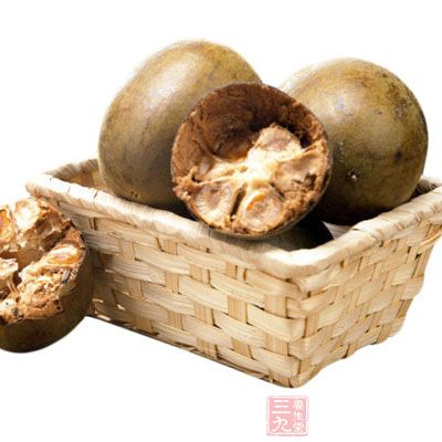 現代醫學研究證明,羅漢果是一種防治高血壓、高血脂、肥胖症的果品,羅漢果中含有豐富的糖甙 現代醫學研究證明,羅漢果是一種防治高血壓、高血脂、肥胖症的果品,羅漢果中含有豐富的糖甙
