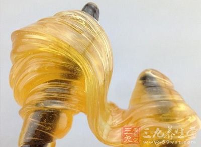 將拌好的糯米發酵4小時,親們不要心急哦 將拌好的糯米發酵4小時,親們不要心急哦