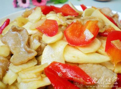 茭白炒肉的制作方法