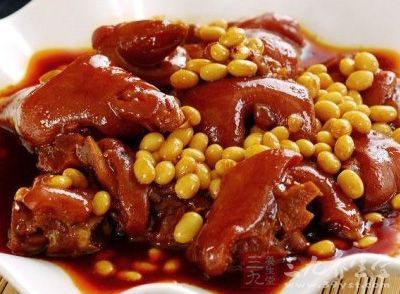 黃豆炖豬蹄的制作方法