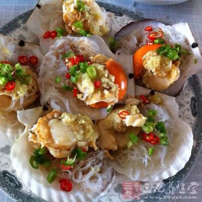 蒜蓉粉絲扇貝的制作步驟