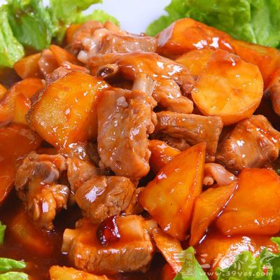 土豆炖排骨的制作方法