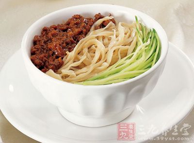 油適量,鹽適量,醬油15ml,甜面醬25g,豆瓣醬25g 油適量,鹽適量,醬油15ml,甜面醬25g,豆瓣醬25g