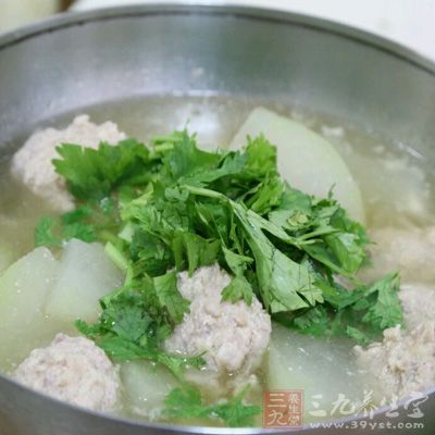 冬瓜汆丸子的制作方法