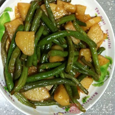 土豆炖豆角脾胃氣虛者、癌症、高血壓、動脈硬化患者適宜
