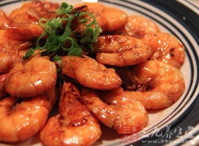 輔料：番茄醬3湯匙，黃酒3湯匙，糖2湯匙，生抽1湯匙等