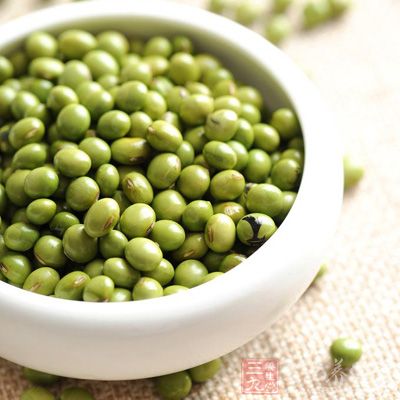 綠豆的籽粒和水煎液中含有生物鹼、香豆素、植物甾醇等生理活性物質