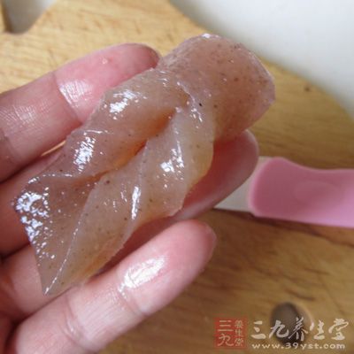 魔芋就形成了自然的花結