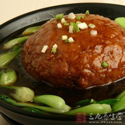 如果沒有馬蹄,也可以用一小節白藕代替 如果沒有馬蹄,也可以用一小節白藕代替