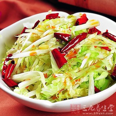 酸辣包菜的制作方法