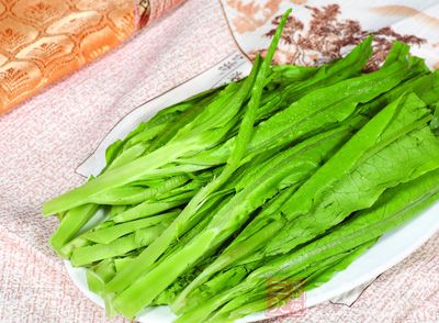 主料：油麥菜500g