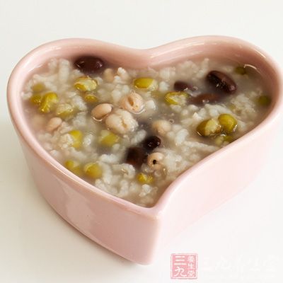 綠豆薏仁粥