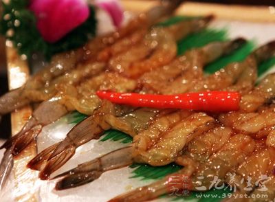 蝦是餐桌上必不可少的美食 蝦是餐桌上必不可少的美食