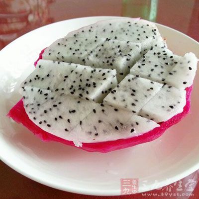 火龍果的含鐵量高於大多數水果 火龍果的含鐵量高於大多數水果
