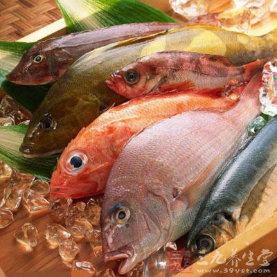 尿酸高飲食應注意有哪些不能吃或少吃的食物 尿酸高飲食應注意有哪些不能吃或少吃的食物