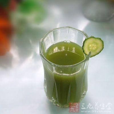 每天可喝3公升的果菜汁 每天可喝3公升的果菜汁