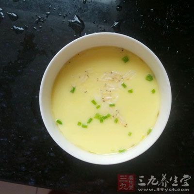 這樣一道蝦皮蒸蛋就做好了 這樣一道蝦皮蒸蛋就做好了