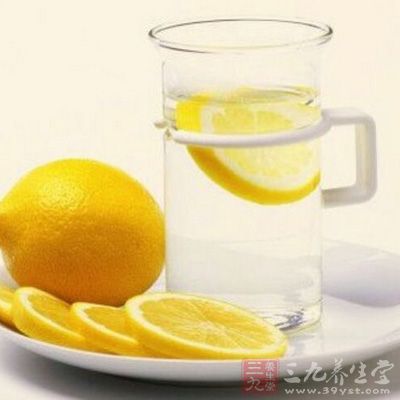 檸檬富是VC含量最高的水果之一,VC是一種維持組織生長及修復 檸檬富是VC含量最高的水果之一,VC是一種維持組織生長及修復