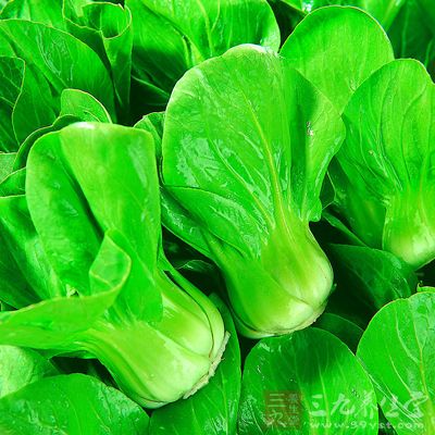 煮開後關火即可,這樣青菜顏色保持綠色 煮開後關火即可,這樣青菜顏色保持綠色