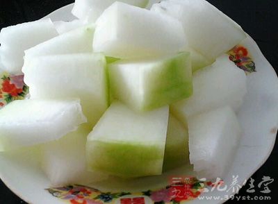 冬瓜、海米、香蔥、生姜、澱粉、食用油 冬瓜、海米、香蔥、生姜、澱粉、食用油