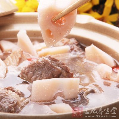 蓮藕排骨湯做法四制作流程