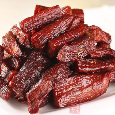 牛肉干補中益氣，滋養脾胃，強健筋骨，化痰息風