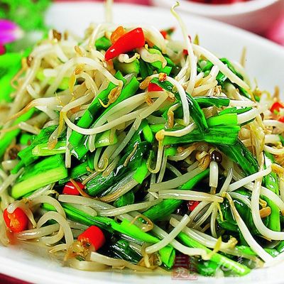韭菜炒綠豆芽的制作方法