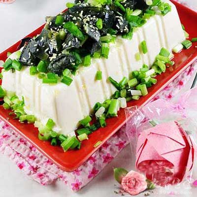 小蔥拌豆腐的食用禁忌