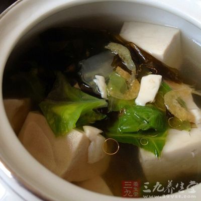 海帶豆腐湯的做法