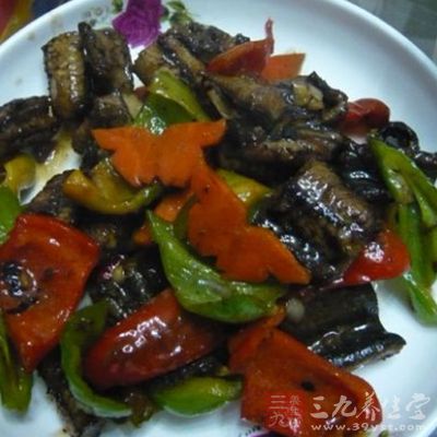 農家燒黃鳝