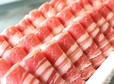 主要材料:①進口新西蘭羊排500克洗淨 主要材料:①進口新西蘭羊排500克洗淨