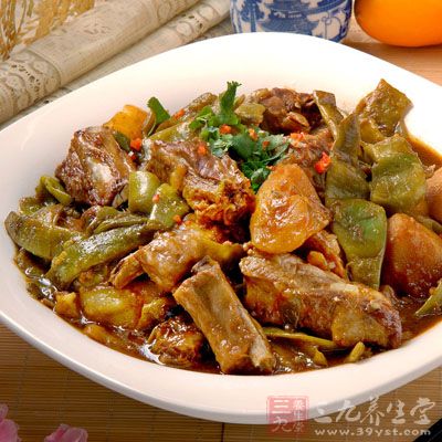 豆角土豆炖排骨 豆角土豆炖排骨