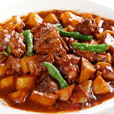 土豆燒肉的制作方法