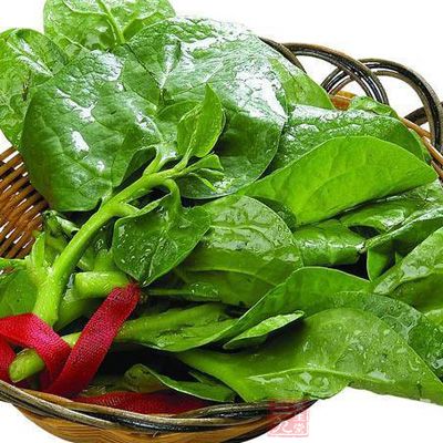 木耳菜的營養素含量極其豐富，尤其鈣、鐵等元素含量甚高