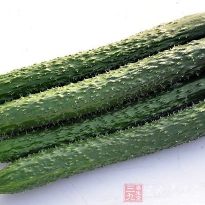 黃瓜與辣椒、芹菜搭配，維生素c被破壞