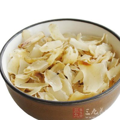 百合味甘，性微寒，含豐富的蛋白質，脂肪，鈣，磷，鐵及多種生物鹼，有潤肺止咳，補血氣，利尿，安神等功能