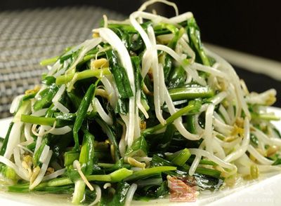 綠豆芽炒韭菜的制作方法