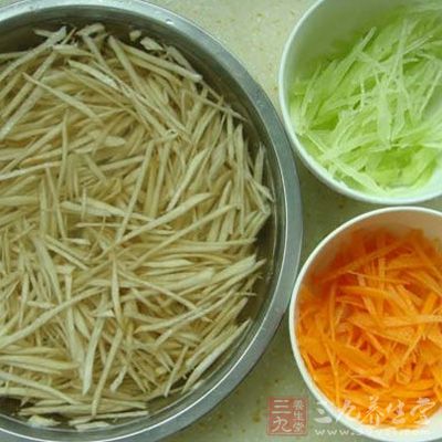 牛蒡三絲的制作方法 牛蒡三絲的制作方法