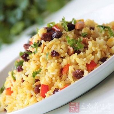 芹菜肉米炒飯的制作方法