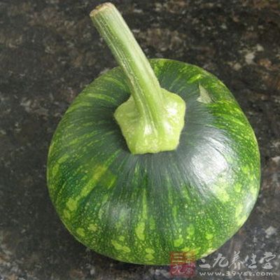 南瓜性溫，味甘無毒，入脾、胃二經